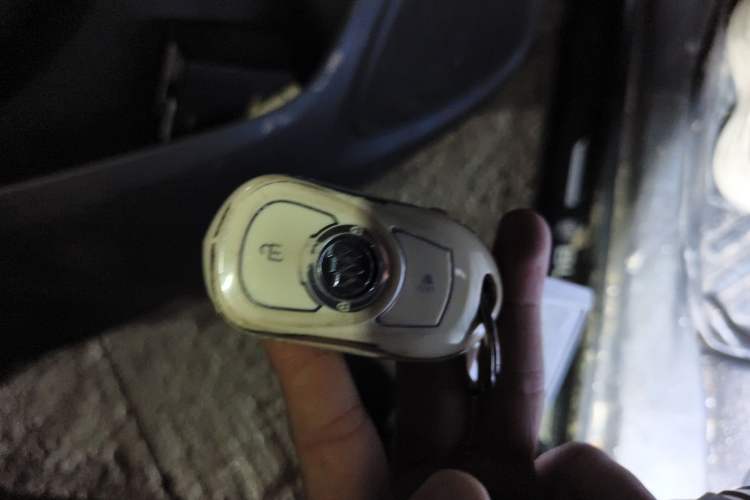 Used Buick Encore GX 2020 20T CVT Two-Wheel Drive Luxury Version