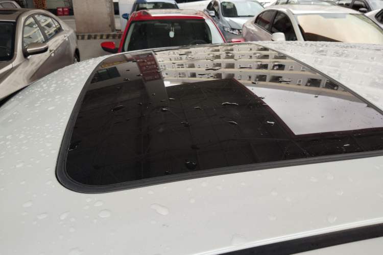 Used Toyota IZOA 2021 2.0L Yidong Edition