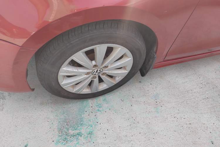 Used Volkswagen Sagitar 2014 Revised Version 1.6L Automatic Comfort Edition
