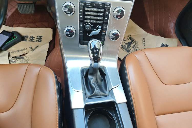 Used Volvo S60 2016 S60L T4 Zhiyuan Edition