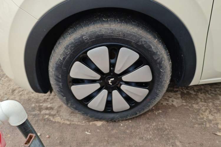 Used Wuling Bingo 2025 333 km Lingxi Connected Version
