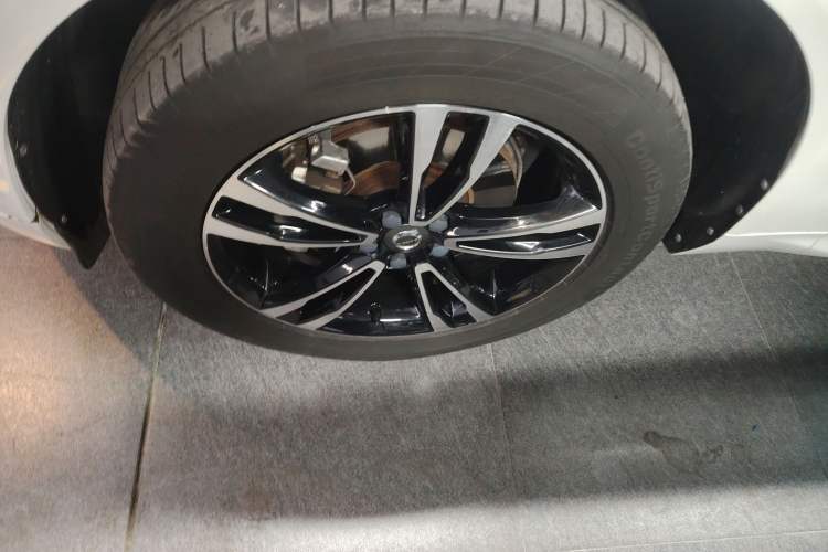 Used Volvo XC60 2019 T5 4x4 Smart Edition China V Standard
