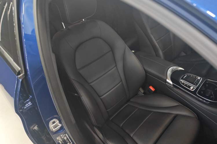 Used Mercedes-Benz GLC Coupe 2021 GLC 260 4MATIC Coupe SUV
