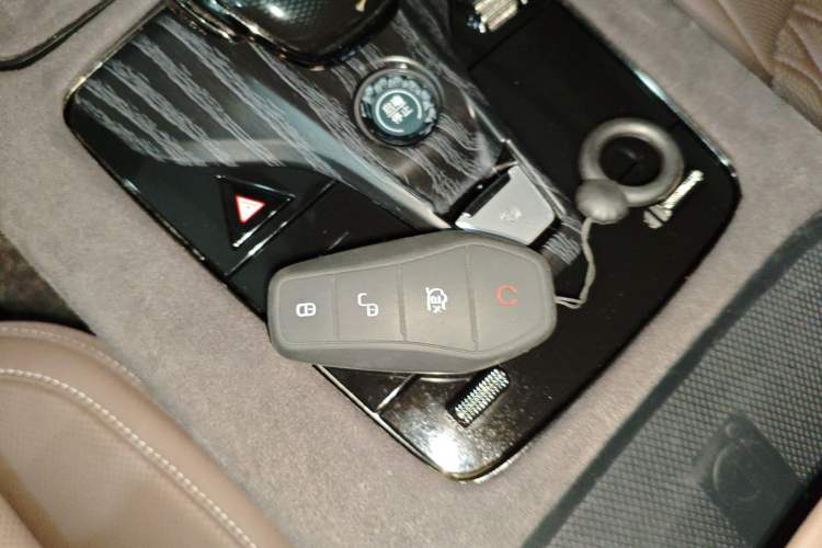 Used BYD Han 2023 DM-i Champion Edition 121KM Prestige Model
