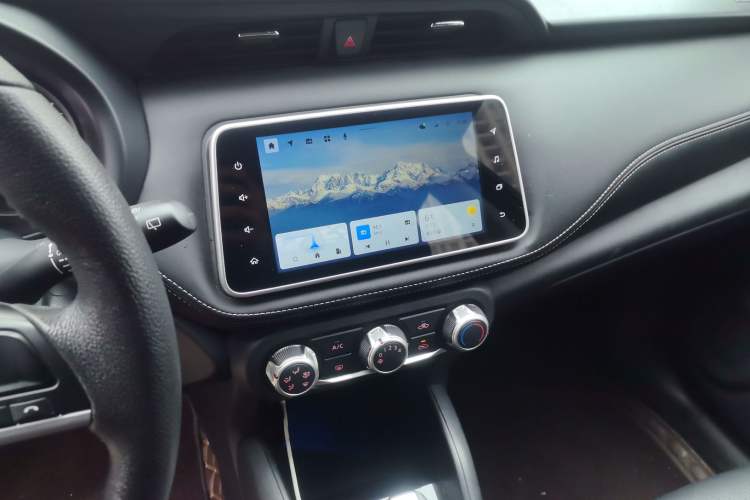 Used Nissan Kicks 2021 1.5L XV CVT Smart Connect Luxury Edition
