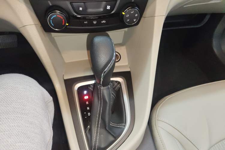 Used Buick GT 2017 15N Automatic Elite Version
