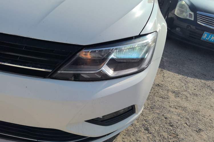 Used Volkswagen Lamando 2017 280TSI DSG Comfort Edition
