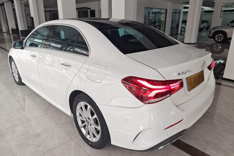 Used Mercedes-Benz A-Class 2021 A 200 L Sport Sedan Fashion Model