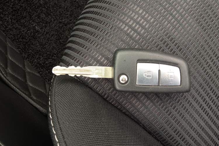 Used Nissan Tiida 2016 1.6L CVT Cool Dynamic Edition
