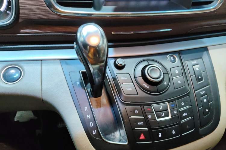 Used Buick GL8 2017 25S Luxury Version China V Standard