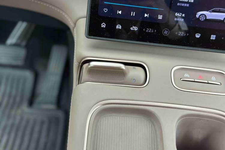 Used Nio ES6 2023 75 kWh