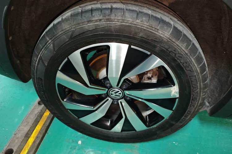 Used Volkswagen Tayron 2019 330TSI Two-Wheel-Drive Luxury Plus China VI Standard
