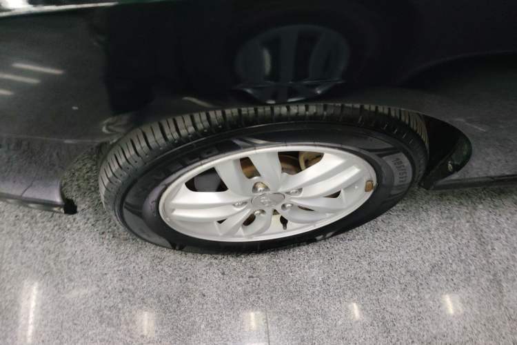 Used Hyundai Celesta 2015 1.6L Automatic Comfort Model
