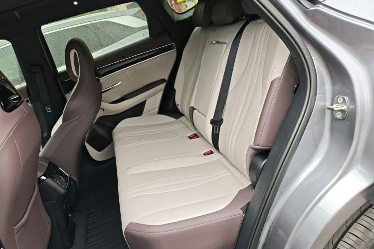 Used BYD Song PLUS New Energy 2025 DM-i Intelligent Driving 160KM Flagship Model
