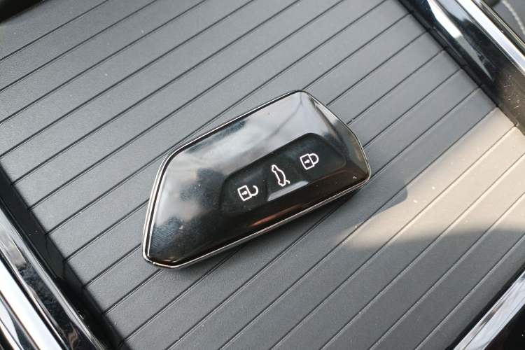 Used Volkswagen ID.4 X 2024 Pure & Smart Edition
