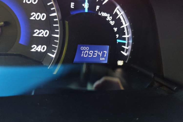 Used Toyota Camry 2015 2.0G Premier Edition
