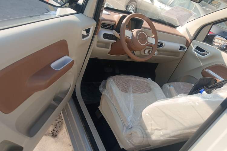 Used Wuling Hongguang MINIEV 2024 3rd Generation 215km Youth Edition
