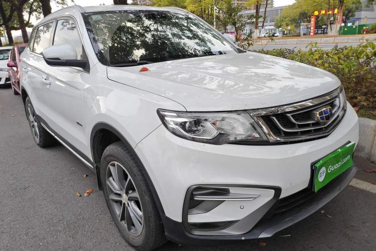 Used Geely Auto Emgrand X7 Sport 2018 1.8TD Automatic Two-Wheel Drive Smart Connect 4G Internet Edition
