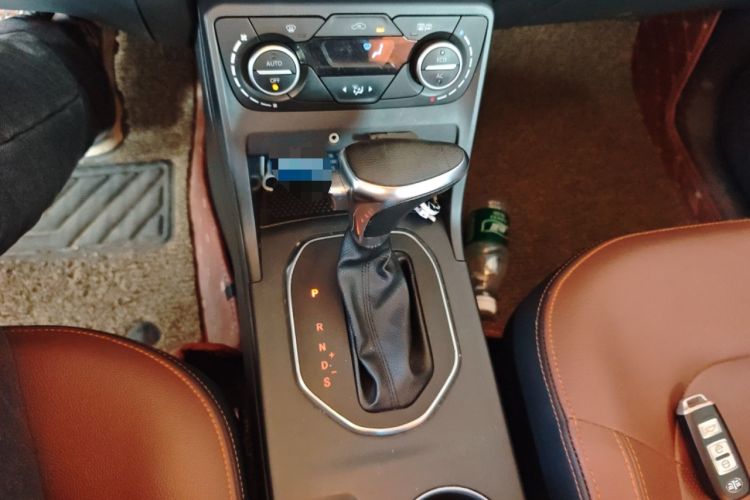 Used FAW Senya R7 2017 1.6L Automatic Smart Version
