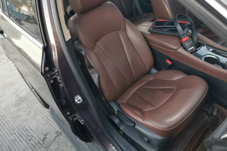 Used Buick Envision 2015 20T Two-Wheel-Drive Elite Model
