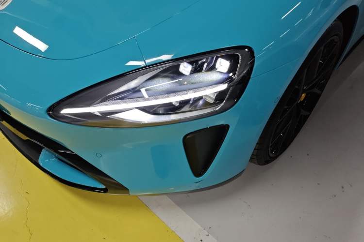 Used  SU7 2024 Four-Wheel Drive Ultra-Long Range Advanced Intelligent Driving Max Edition
