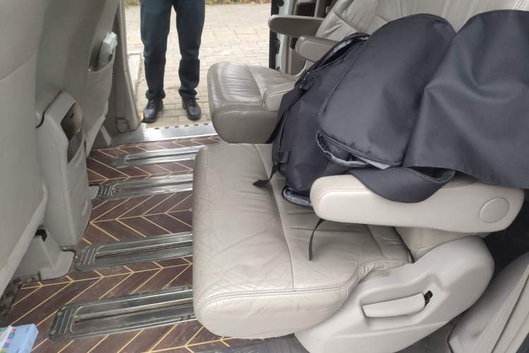 Used Honda Elysion 2012 2.4L VTi-S Prestige Edition
