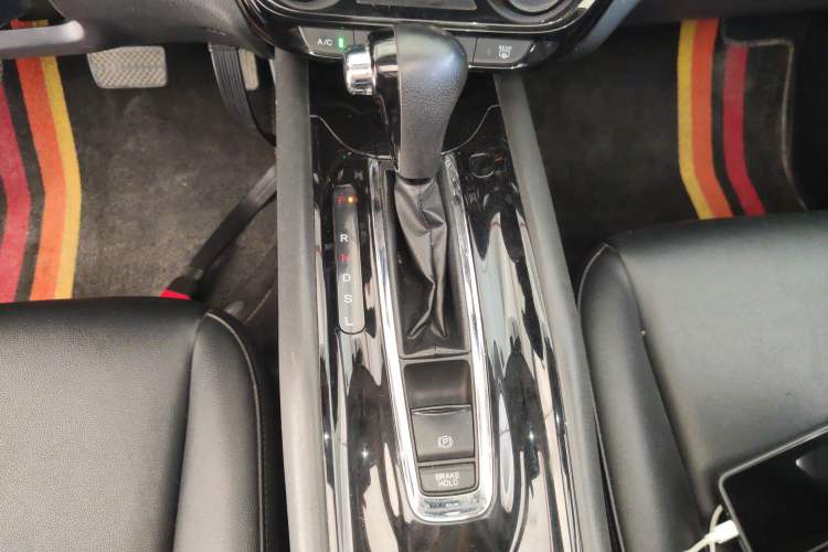 Used Honda Vezel 2019 1.5L CVT Pioneer Edition China VI