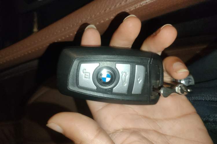 Used BMW 5 Series (Import) 2015 520i Elegant Edition
