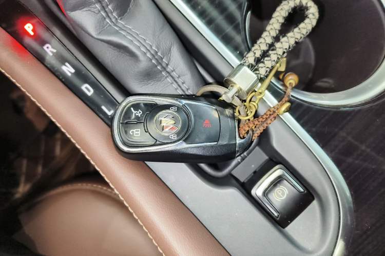 Used Buick Envision 2020 28T Four-Wheel Drive Elite Version