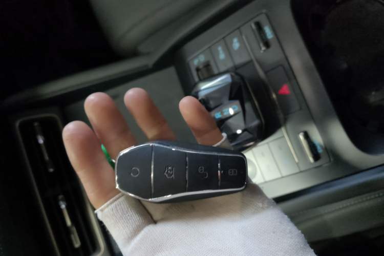 Used BYD Qin L 2025 DM-i Smart Drive 120KM Superior Model
