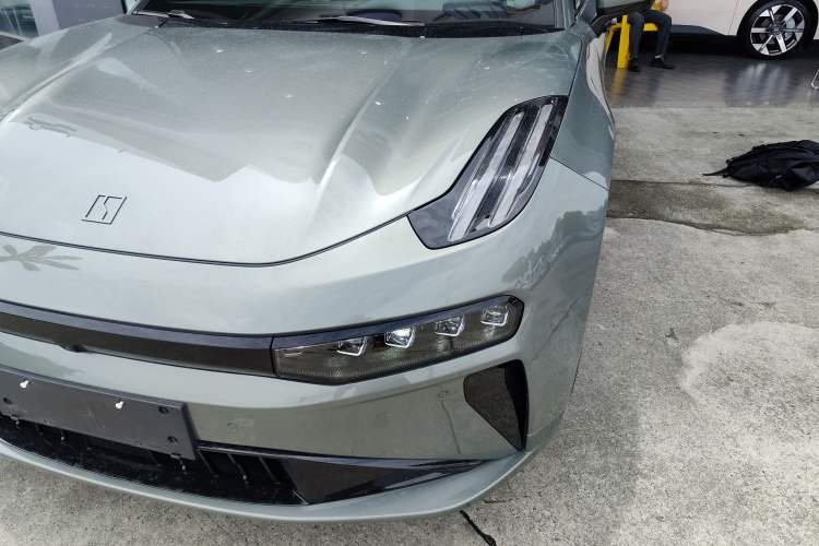 Used Zeekr 001 2025 WE Edition 100 kWh Rear-Wheel Drive
