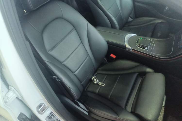 Used Mercedes-Benz GLC Coupe 2022 Refreshed GLC 300 4MATIC Coupe SUV