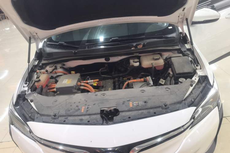 Used Buick Velite 6 2019 Connected Fashion Model
