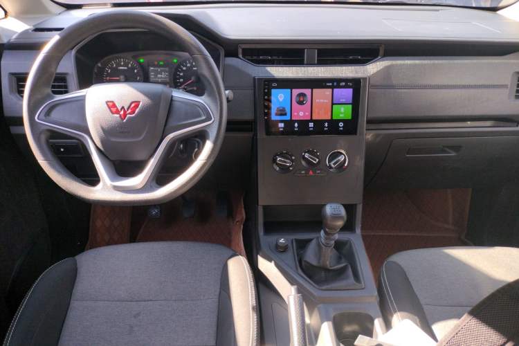 Used Wuling Zhengcheng 2022 2.0L Manual Entrepreneurial Version
