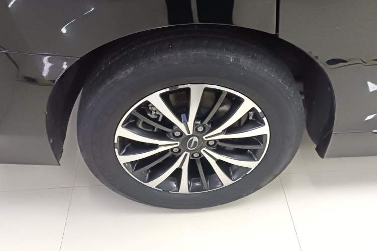 Used GAC Trumpchi M8 2023 Lingxiu Series 390T Luxury Edition
