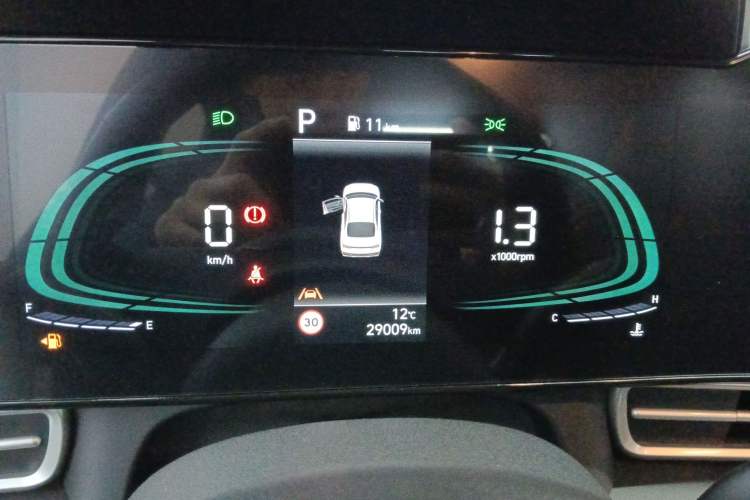 Used Hyundai Elantra 2023 1.5L CVT LUX Prestige Edition