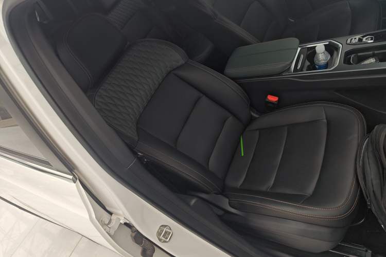 Used Geely Auto Haoyue L 2024 2.0T DCT Prestige Version