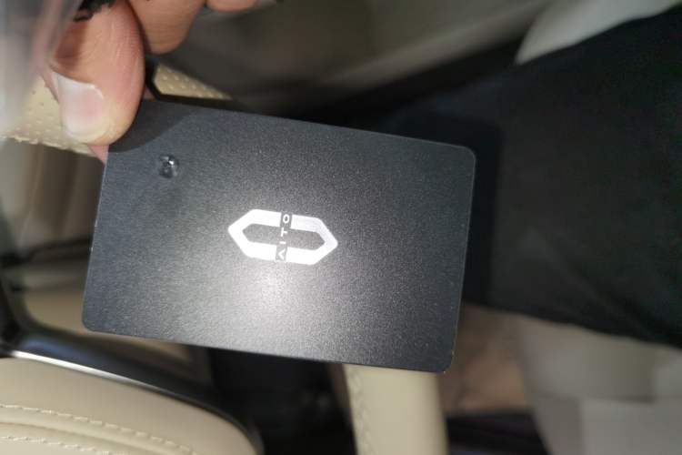 Used Hima AITO M7 2024 1.5T Rear-Drive Plus Version 5 Seats
