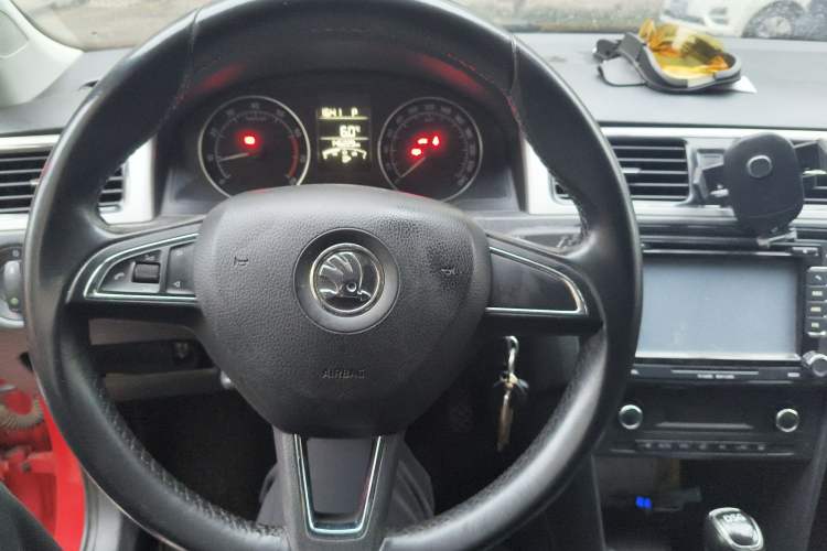 Used Skoda Rapid Spaceback 2014 1.4 TSI DSG Trend Edition