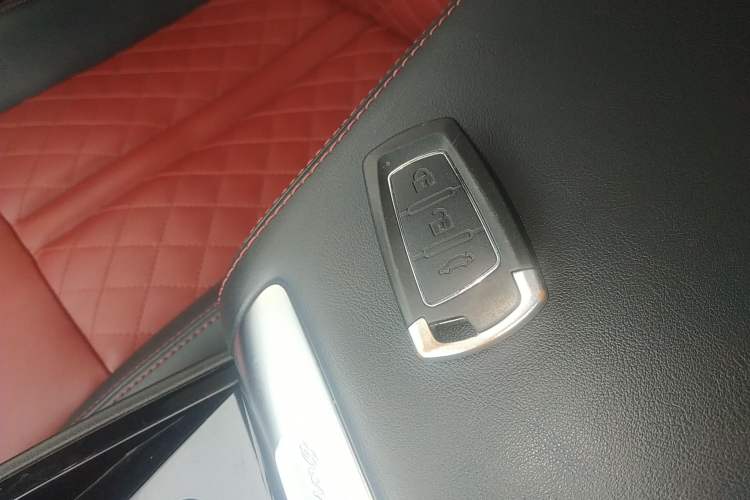 Used FORTHING T5 2018 300T DCT Smart Enjoyment Version