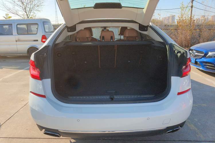 Used BMW 6 Series GT 2018 630i Luxury Design Package