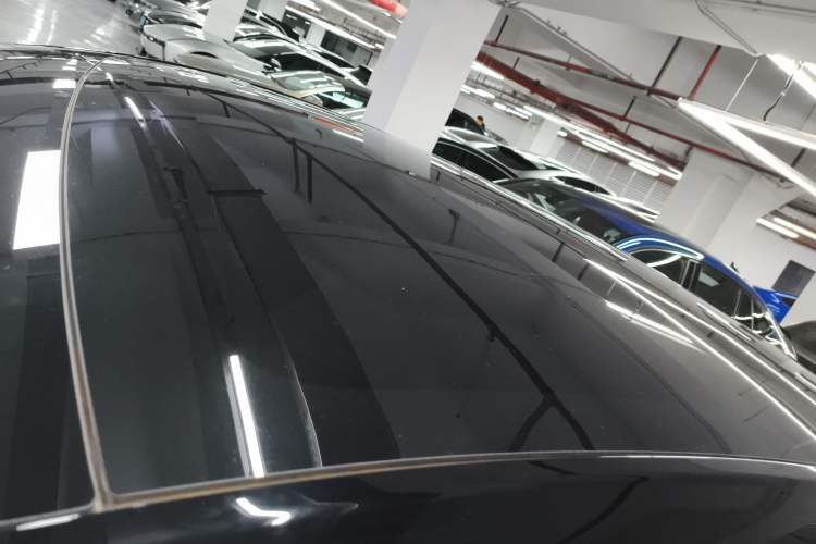 Used Tesla Model Y 2023 Long-Range All-Wheel-Drive Version
