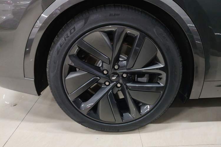 Used Li Auto L9 2022 Max model