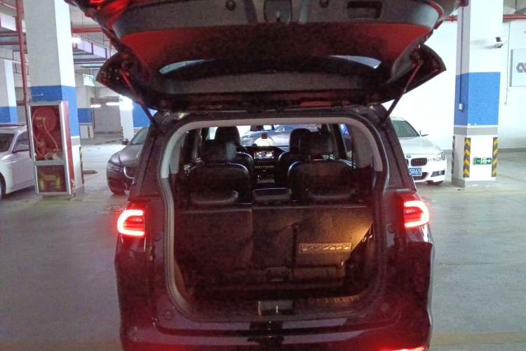 Used GAC Trumpchi M6 2021 PRO 270T Automatic Luxury Edition
