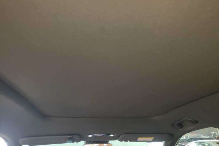 Used  L7 2023 1.5T 115 km Starship
