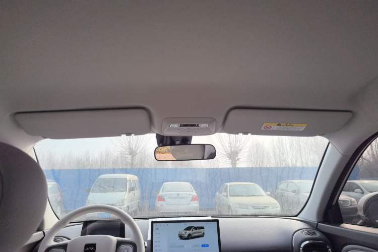 Used  3 2024 Charming Edition 405km Lite