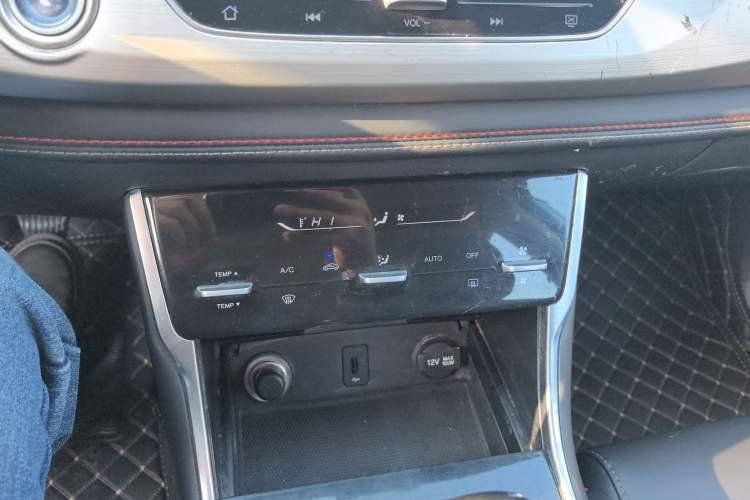 Used Changan CS75 2018 280T Manual Elite Version China V Standard
