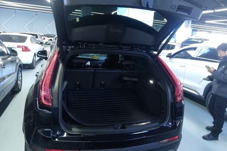 Used Cadillac XT4 2021 28T Two-Wheel Drive Leading Version