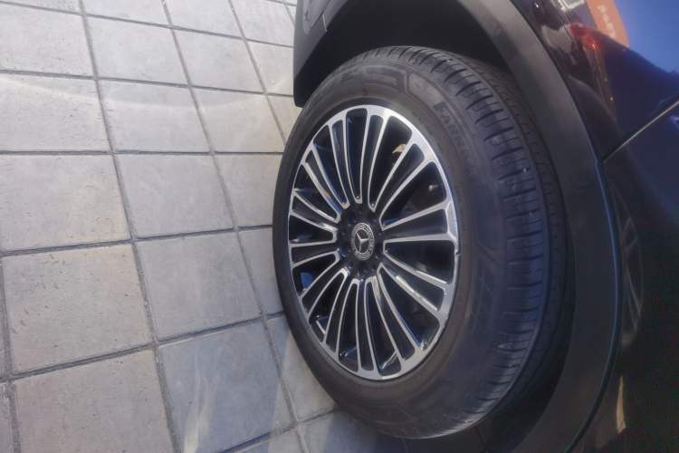 Used Mercedes-Benz GLC 2019 GLC 260 L 4MATIC Dynamic Model