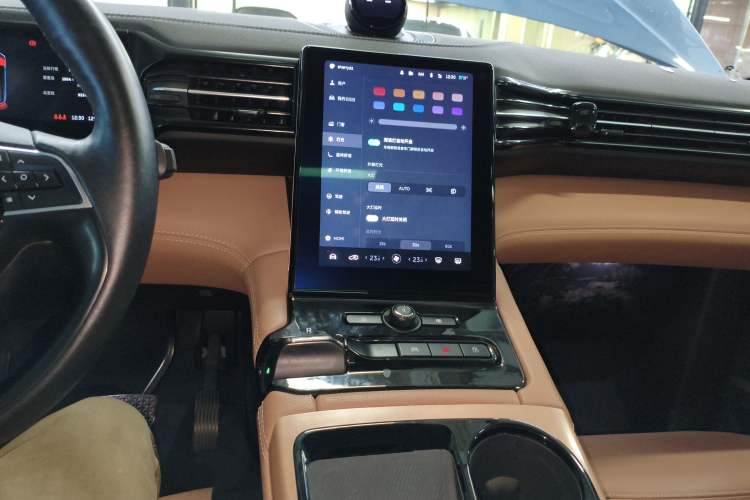 Used Nio ES8 2018 355 km Base Version 7-Seater Edition